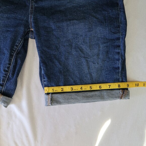 Gap Denim Shorts - 9" Bermuda Short - Dark Wash - Size 6/28 - Picture 8 of 10